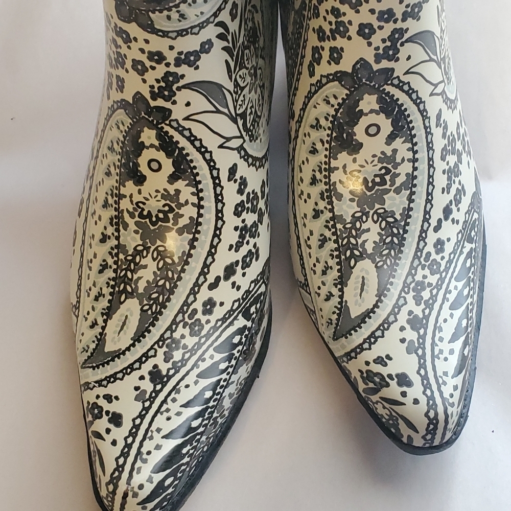 Corkys Sz 8 Y2K creme Floral Paisley Western Pointed Toe Rubber Cowboy Boot. - Picture 7 of 9